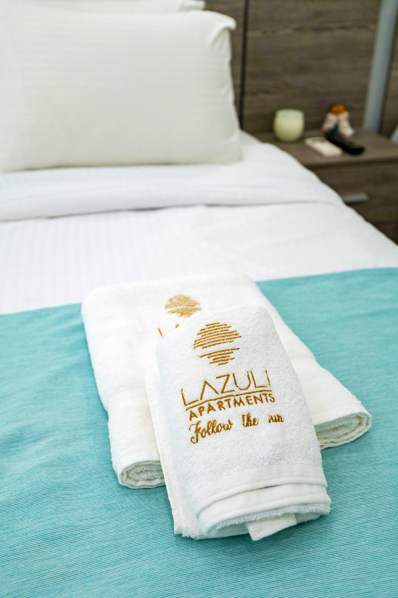 Lazuli Sea View Beachfront Ap 21 Larnaca Dış mekan fotoğraf